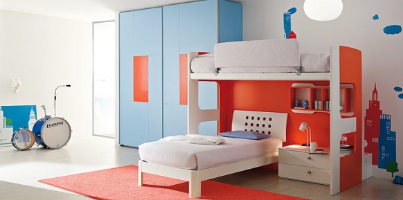 blue-orange-bed-room