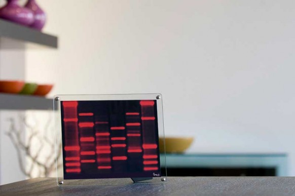 mini DNA coffee table