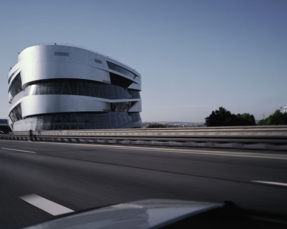 mercedes benz museum outside
