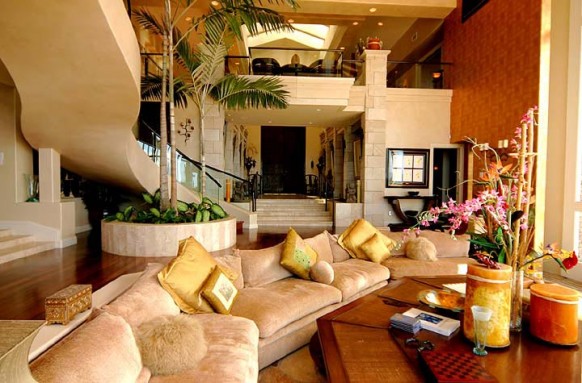 villa lounge area