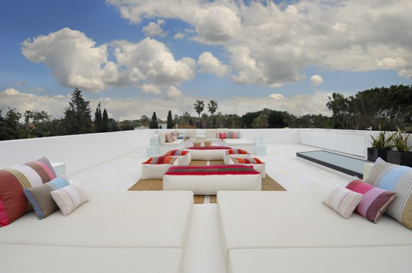 10 amazing white terrace