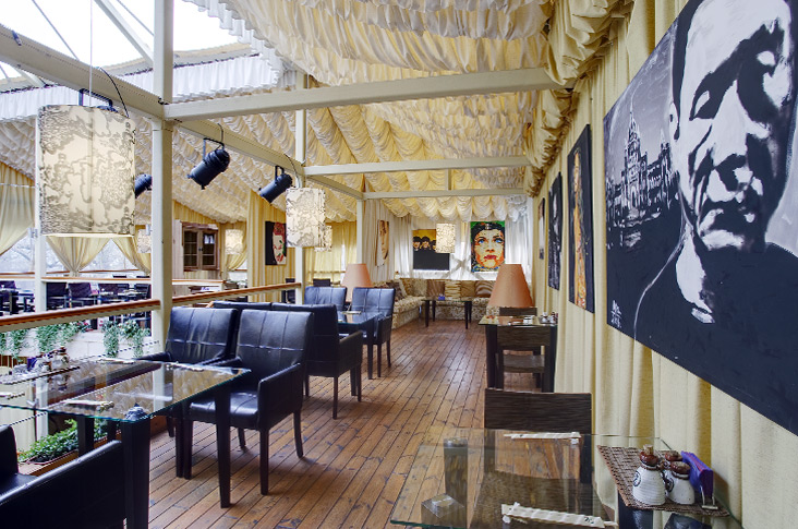 22 Inspirational Restaurant Interior Designs