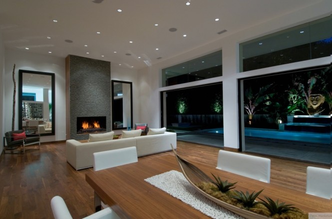 living room pool view
