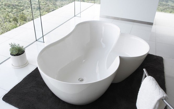 Use this Utuwa tub, designed by Spiritual Mode to soak from head to toe or just to soak the feet. [Via]