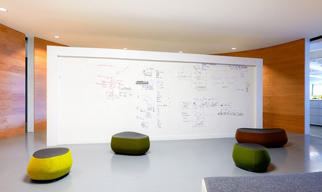 creative-office-board-room