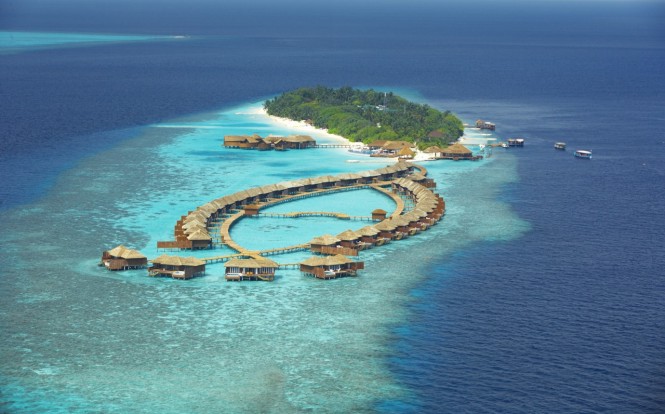 maldives resort birdseye