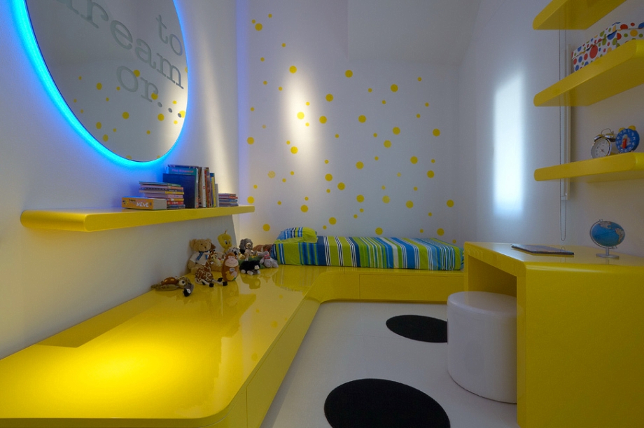 Yellow And Blue Bedroom Design(37).jpg