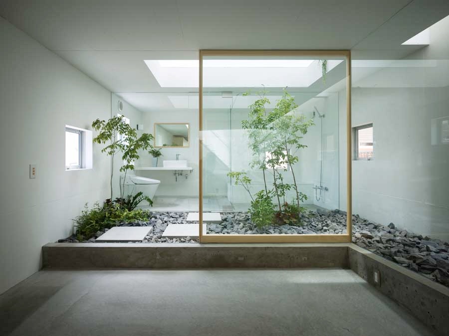 Zen Courtyard with Japanese Style Bathroom