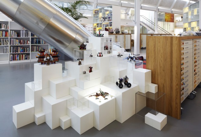 LEGO merchandise display plinths