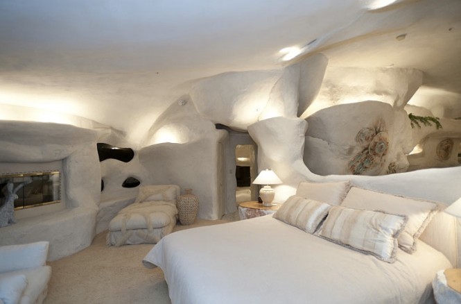 Flintstone house cave like interior design