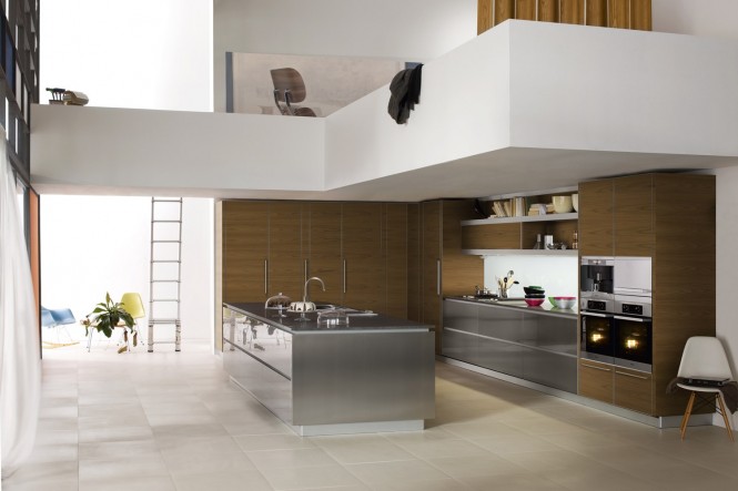 For those who prefer art to stay in the gallery, let open shelving display your most prized kitchen pieces, such as smooth earthenware bowls, sparkling glassware or vintage jelly moulds. The collections will bring a confident chef persona to your cooking space, whether you are a whiz in the kitchen or not!