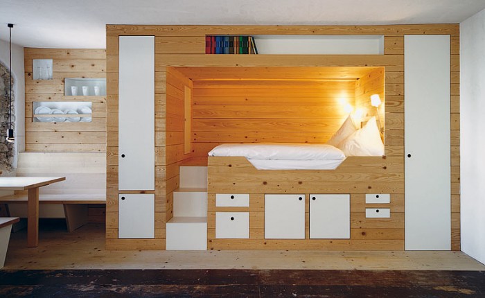 Cabin bed storage
