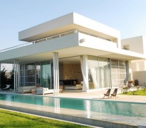 Exterior Modern White Agua House with pool