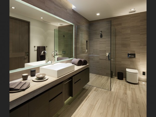 Luxurious modern bathroom