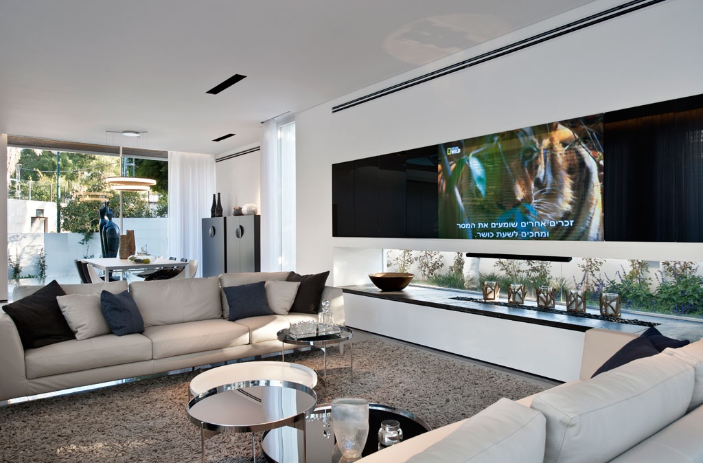 Silver Living Room Decor Interior Design Ideas