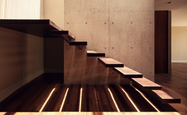 Inside, a floating staircase is just one more ultramodern touch.
