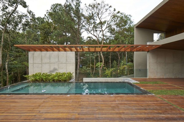 elegant-pool-design