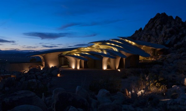 gorgeous-stone-home-design