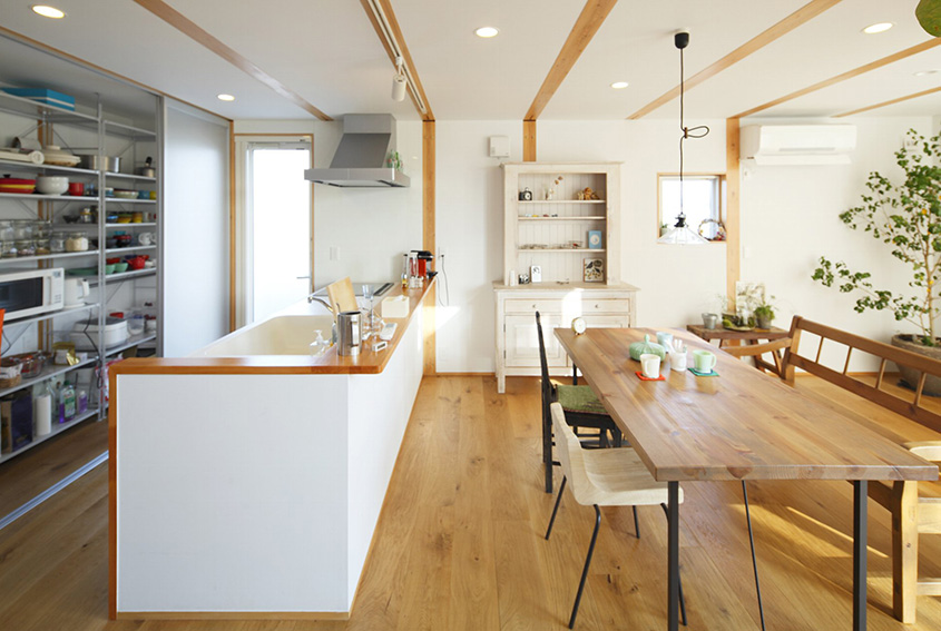 Style & Simplicity in a Japanese Countryside Prefab Home