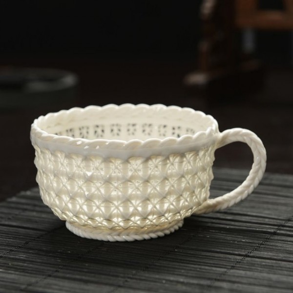 250 ml Off center Coffee tumbler w gold detail  ceramic cup gold mug gift,glaze,drink,tea,coffee,dining handmade,minimal design