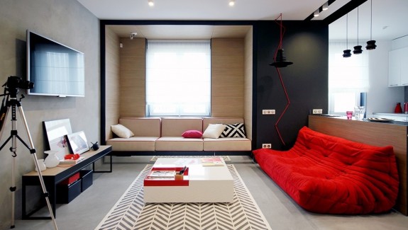 Red and Blue: Two Colorful Apartments Under 75 Square Meters