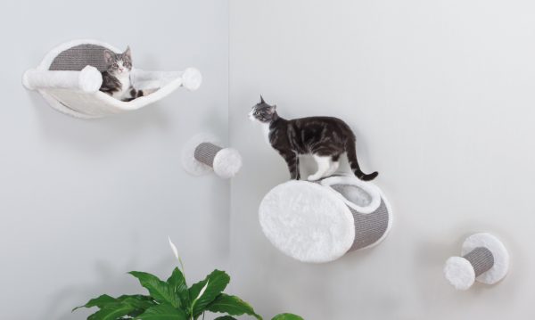 MOUSE SHAPED CAT HOUSE WITH HANGING TOY 