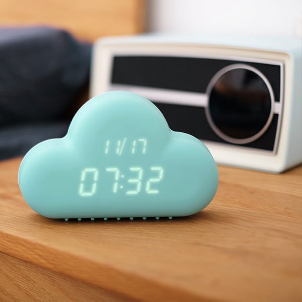 Cute Penguins Alarm Desk Clock 3.75" Home or Office Decor Z103 Nice For Gift 