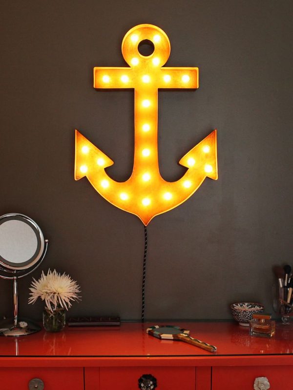 Nautical Home Decor: 50 Accessories To Help You Bring In The Coastal Spirit