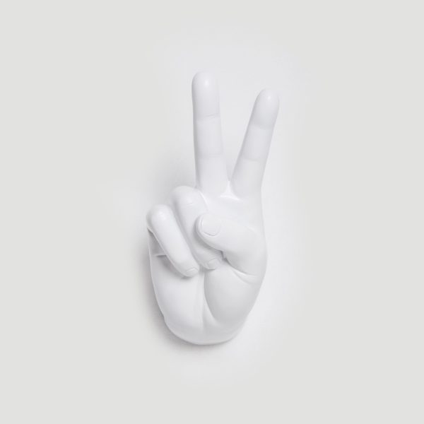white-hand-peace-sign-decorative-wall-hooks-600x600.jpg