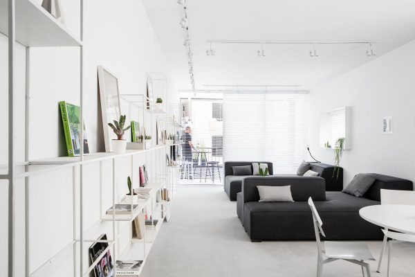 2 Great White Apartments that Show Color Isn’t Everything (Includes Floor Plans)