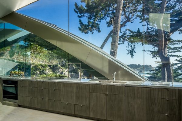 A Stunning Butterfly-Inspired House on the California Coast