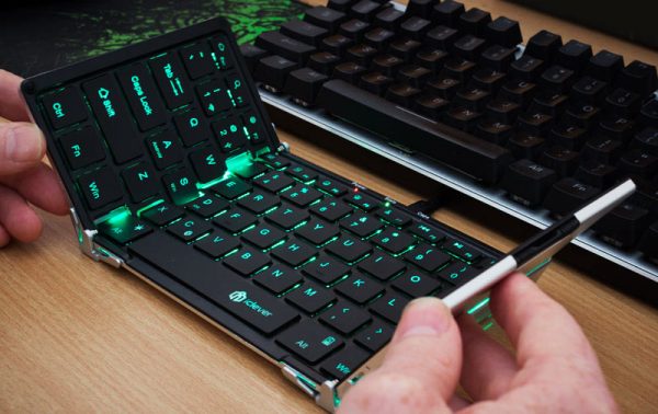 30 Cool Computer Keyboards To Help You Match Your Workspace To Your Decor