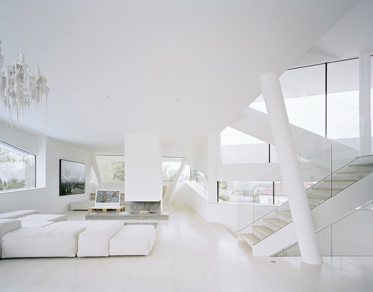 Modern Style Living Room With White Couches