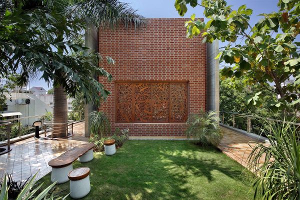 A Colour Rich Indian Home With Concrete Architecture And Interiors
