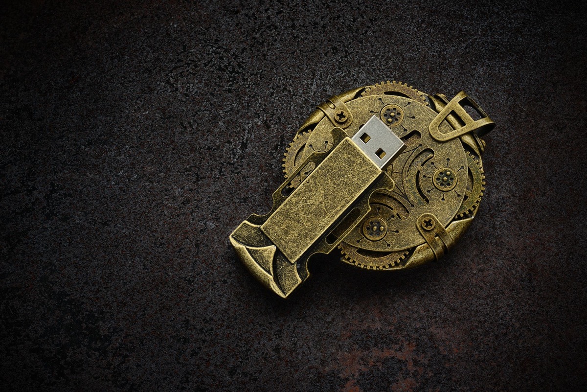 Product Of The Week: A Beautiful, Mechanically Locked USB Drive