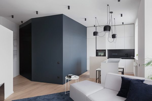 An Apartment With A Complex Geometry