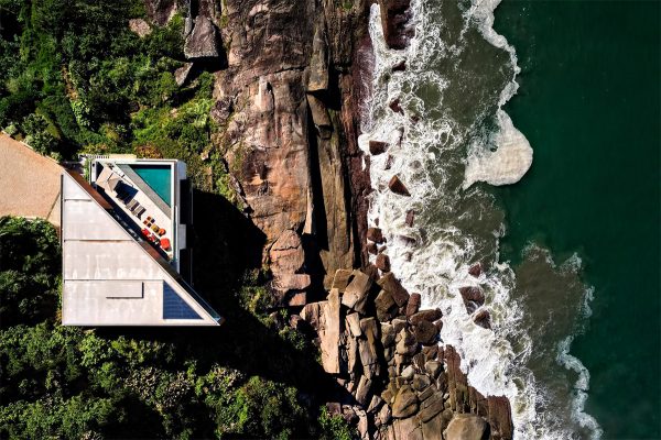 Luxury Cliff Top Residence in São Paulo, Brazil