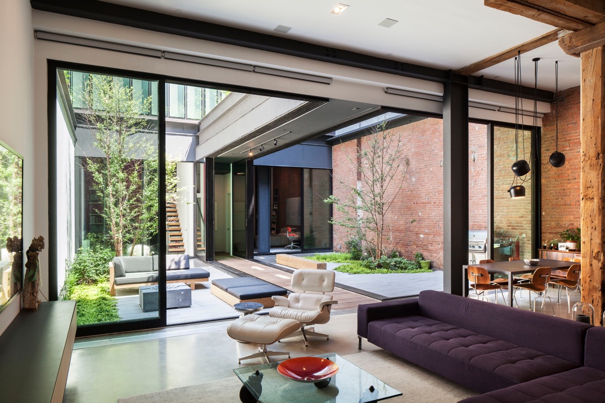 living room courtyard ideas