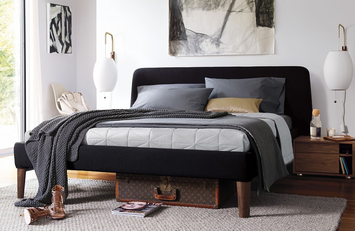 Featured image of post Modern Wood And Upholstered Bed : Shop for linen wood upholstered bed online at target.