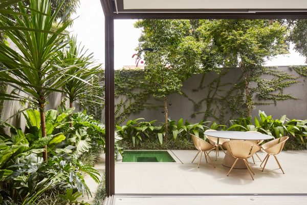 The Box House: A Modern Fortress Of Retractable Walls & Courtyards