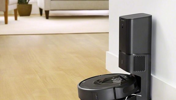 本周产品:Roomba i7+自动污垢处理