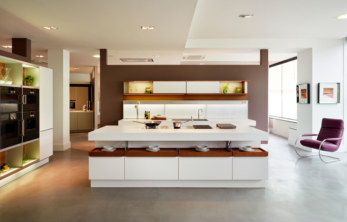 20 Luxury Kitchens And Tips To Help You Design And Accessorize Yours