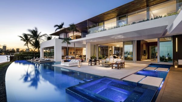 Jet Set Miami Home Inspired By A Super Yacht