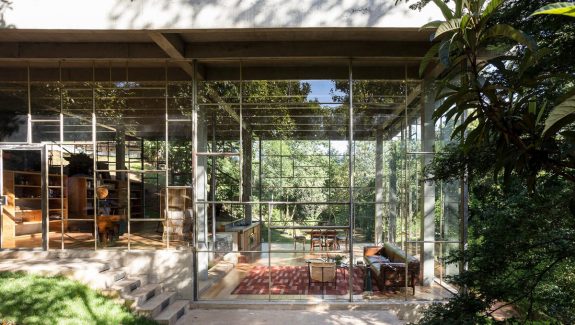 A Serene Library House In The Forests Of Brazil