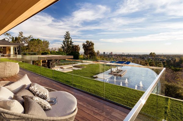Luxury Bel-Air Property With Immense Swimming Pool