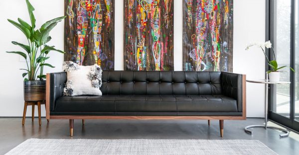 51 Tufted Sofas that Make Everyday Comfort Look Extraordinary