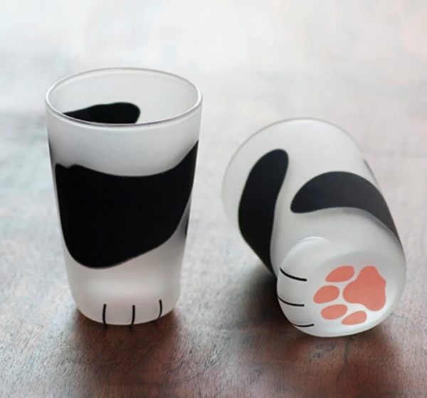 Product Of The Week: Cool Cat’s Paw Glass Tumblers!