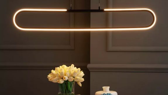 51 Linear Pendants and Chandeliers for Stylish, Perfectly Even Lighting