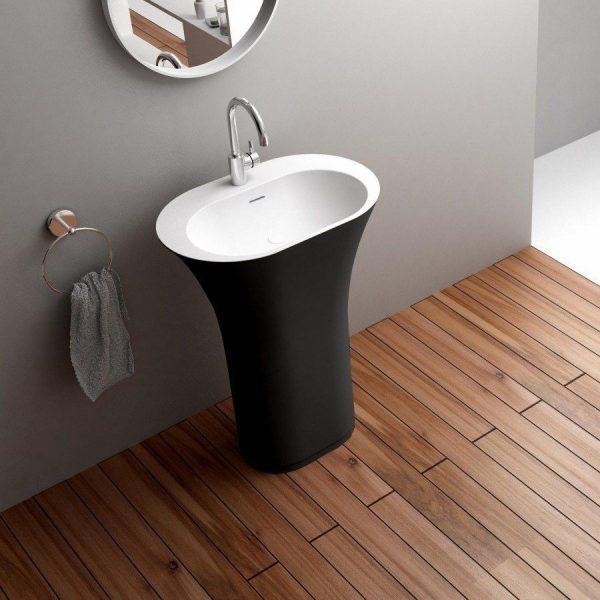 Featured image of post Modern Black Pedestal Sink : In fact, while the traditional white ceramic pedestal sink is still popular, there are moreover, pedestal sink design continues to evolve along with interior design evolution.