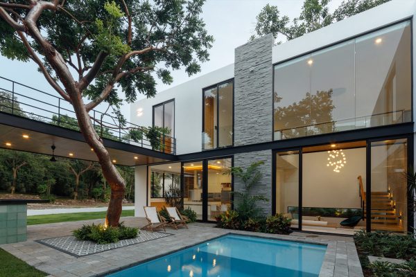 Luxury Family Home In Mexico With A Paper Tree Courtyard